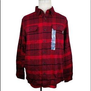 Woolrich Men’s Black and Red Long Sleeve Casual Brawny Flannel Shirt